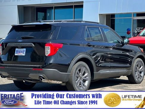 New 2024 Ford Explorer XLT w/ Equipment Group 202A image 4