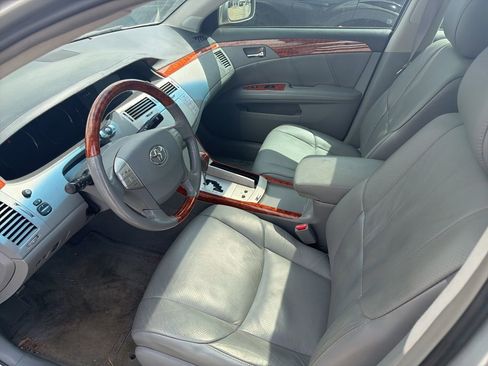 Used 2006 Toyota Avalon XL image 10