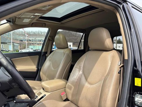 Used 2010 Toyota RAV4 Limited image 10