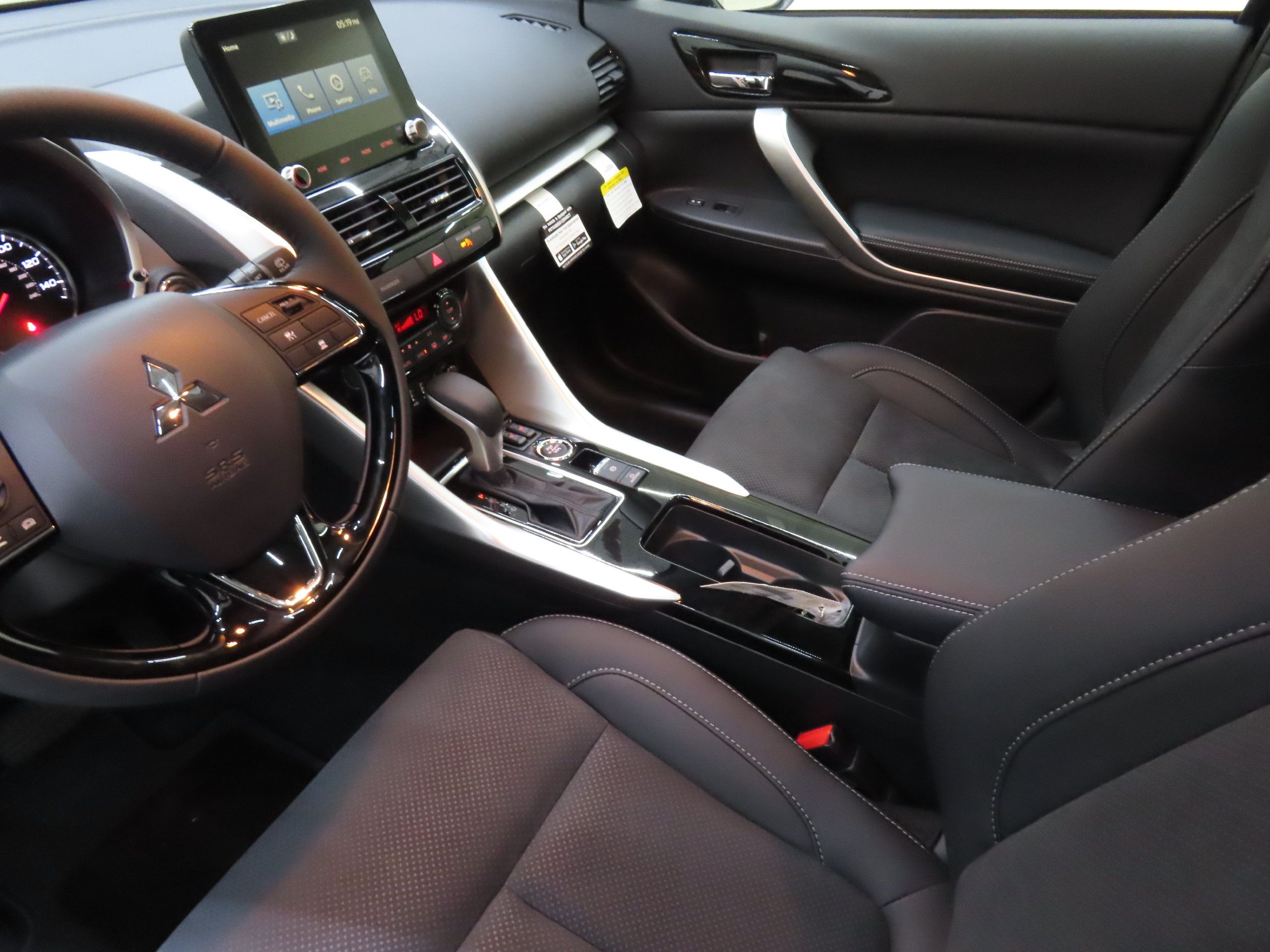 New 2026 Mitsubishi Eclipse Cross SE AWD/4WD image 21