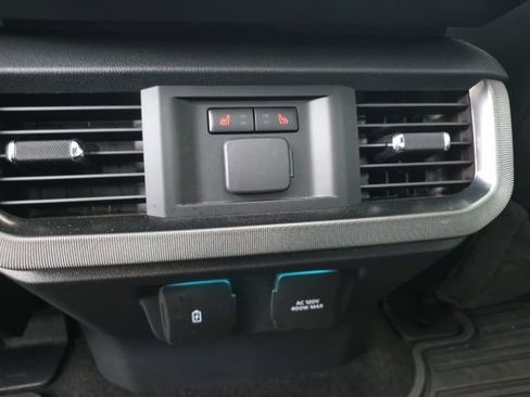 Certified 2023 Ford F150 Platinum w/ Equipment Group 701A High image 16