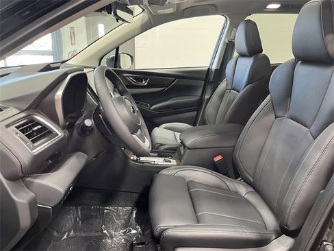 New 2025 Subaru Ascent Touring w/ Popular Package #2 image 10