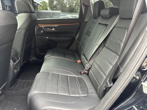Used 2018 Honda CR-V Touring image 10