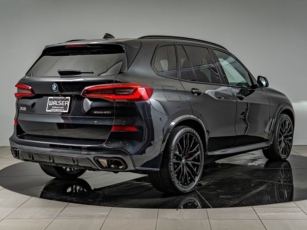 Used 2023 BMW X5 xDrive40i w/ Executive Package AWD/4WD image 5