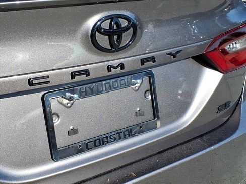 Used 2023 Toyota Camry SE image 30