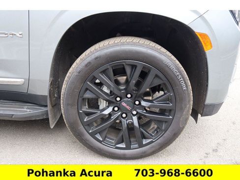 Used 2024 GMC Yukon SLT w/ SLT Premium Package image 27
