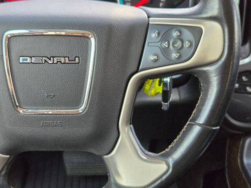 Used 2019 GMC Sierra 2500 Denali w/ Duramax Plus Package AWD/4WD image 22