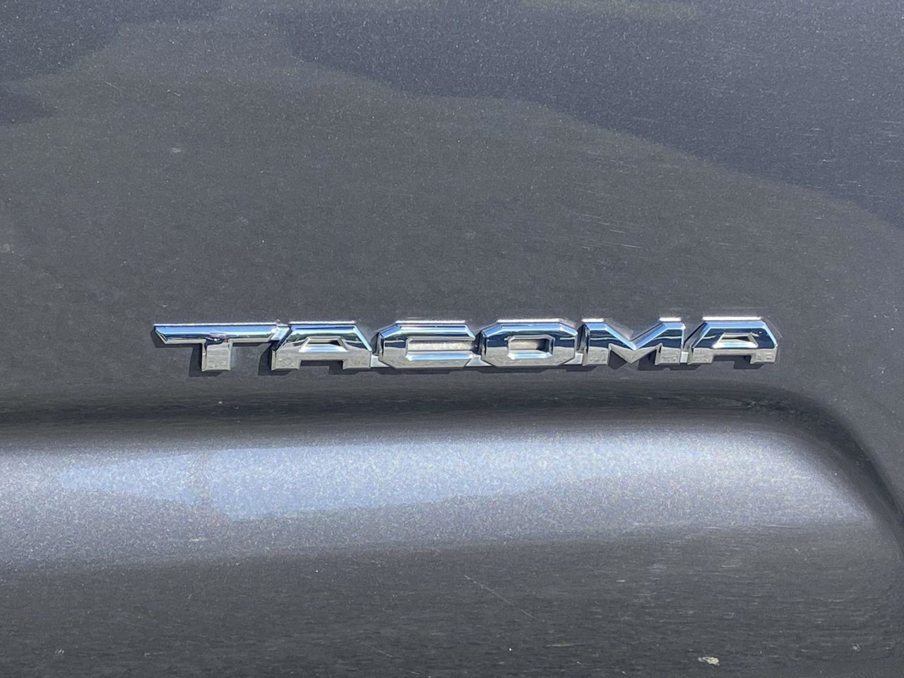 Used 2023 Toyota Tacoma SR5 RWD image 12