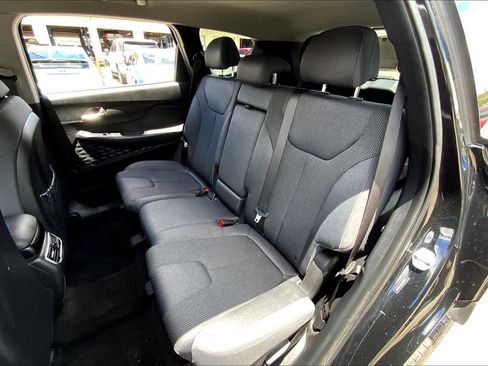 Used 2021 Hyundai Santa Fe SE FWD image 19