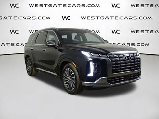 Used 2024 Hyundai Palisade Calligraphy video 2
