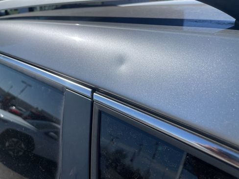 Used 2015 Jeep Cherokee Latitude w/ Comfort/Convenience Group image 6