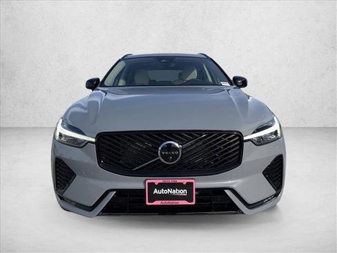 New 2026 Volvo XC60 B5 Ultra w/ Protection Package Premier image 6