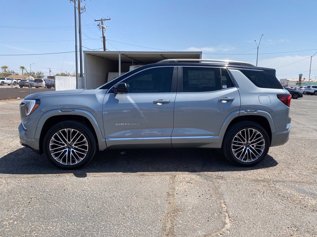 New 2027 GMC Terrain Denali AWD/4WD image 3