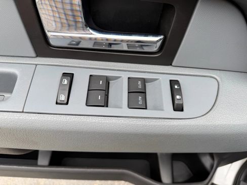 Used 2014 Ford F150 XLT image 21