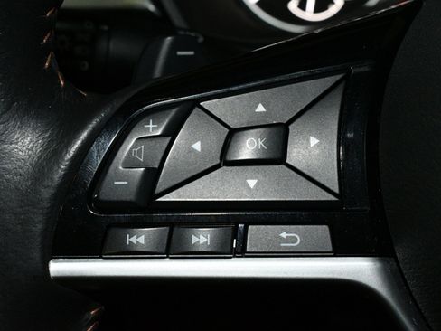 Used 2023 Nissan Altima 2.5 SR FWD image 29