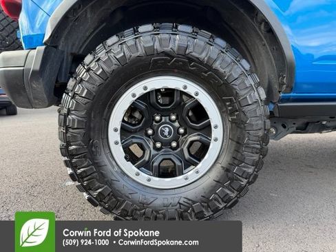 Used 2023 Ford Bronco Black Diamond w/ Sasquatch Package AWD/4WD image 10