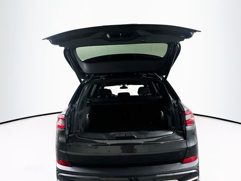 Used 2023 BMW X5 xDrive40i w/ Premium Package image 30