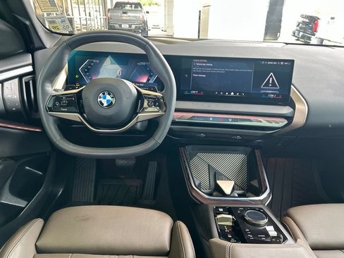 Used 2025 BMW X3 xDrive30i w/ Convenience Package AWD/4WD image 15