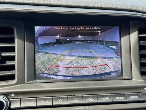 Used 2020 Hyundai Elantra Value Edition FWD image 14