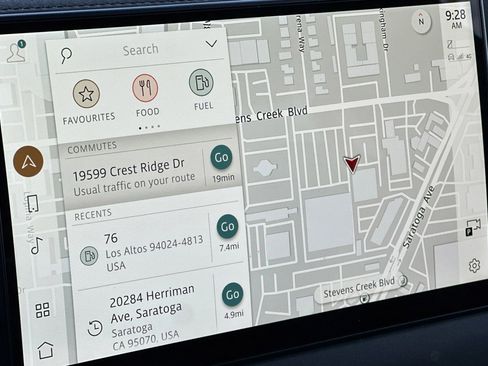 Used 2023 Land Rover Defender 130 SE image 21