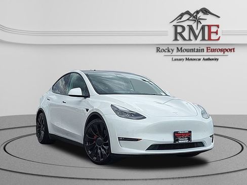 Used 2022 Tesla Model Y Performance AWD/4WD image 1