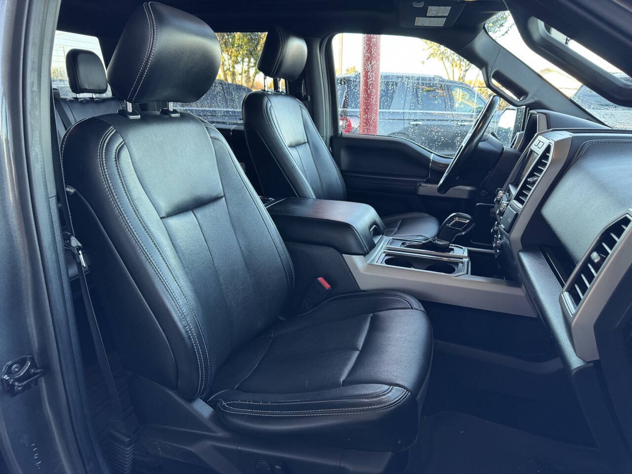Used 2019 Ford F150 Lariat AWD/4WD image 10