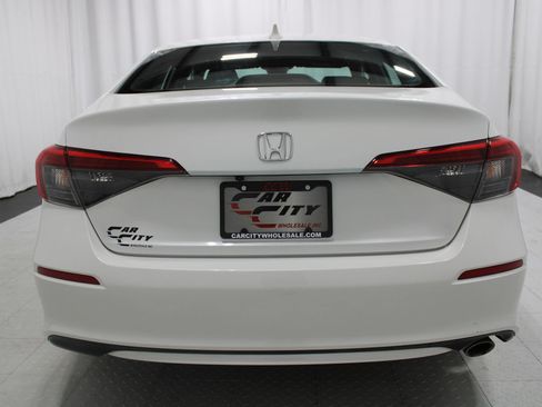 Used 2022 Honda Civic Sport image 7