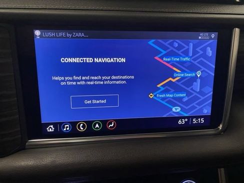 Used 2021 GMC Yukon Denali w/ Denali Premium Package AWD/4WD image 12