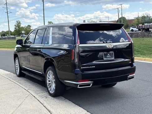 Used 2023 Cadillac Escalade ESV Luxury RWD image 23