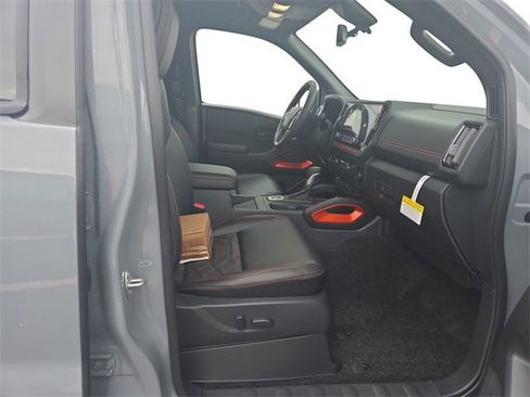 New 2026 Nissan Frontier PRO-4X w/ Pro Premium Package image 15