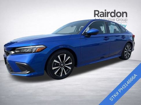 Used 2023 Honda Civic EX image 3