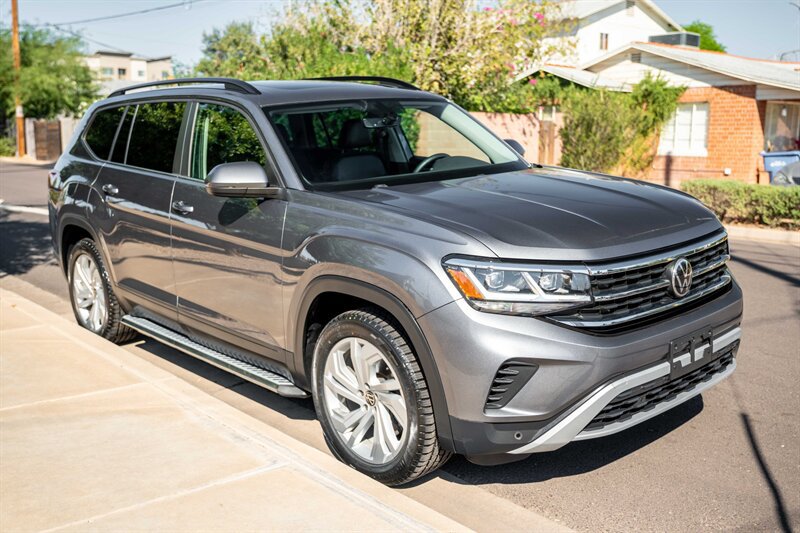 Used 2021 Volkswagen Atlas SE w/ Panoramic Sunroof Package FWD image 7