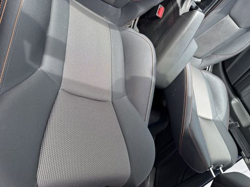 Used 2020 Subaru Crosstrek 2.0i Premium w/ Moonroof Package 1 image 15