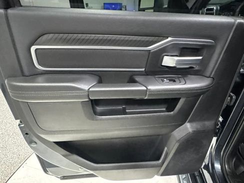 Used 2025 RAM 2500 Big Horn AWD/4WD image 14