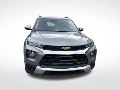 Used 2023 Chevrolet TrailBlazer LT FWD image 9