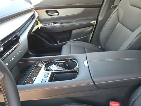 New 2025 Nissan Murano SL image 20