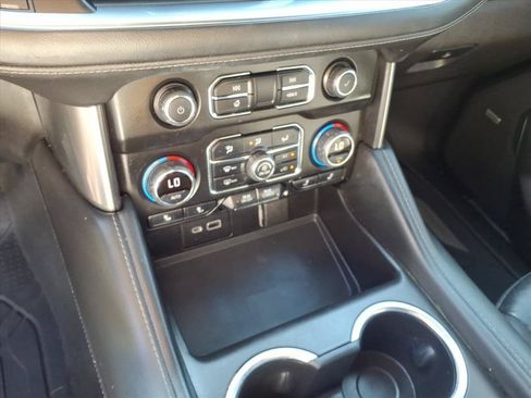 Used 2021 Chevrolet Tahoe LT w/ Rear Media and Nav Package AWD/4WD image 30