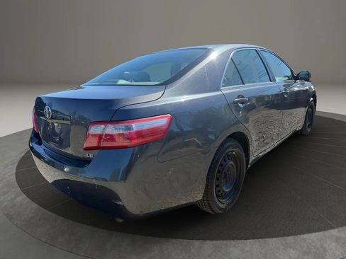 Used 2009 Toyota Camry SE FWD image 5