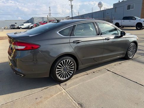 Used 2018 Ford Fusion Titanium image 5