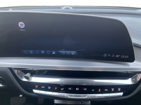 Used 2024 Cadillac Lyriq Luxury w/ LPO, Floor Liner Package image 29