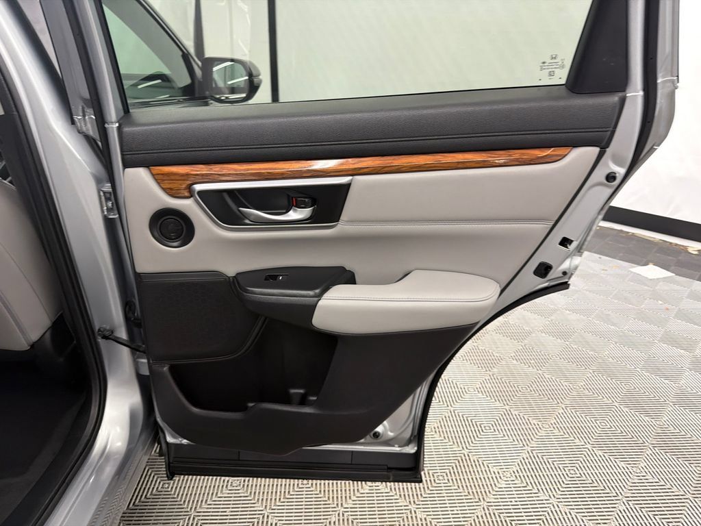 Used 2022 Honda CR-V EX-L image 18