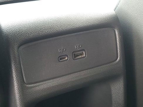 Used 2024 Chevrolet Trax LT w/ Driver Confidence Package image 20