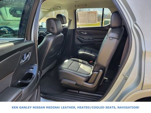 Used 2019 Chevrolet Traverse Premier image 41