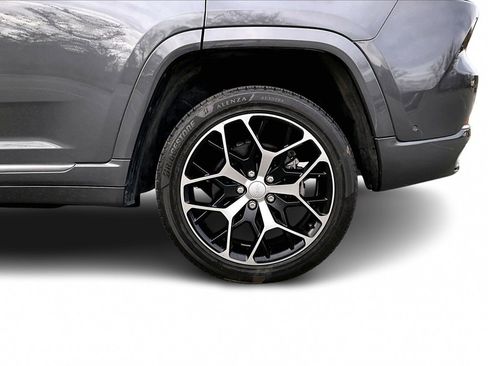 Certified 2022 Jeep Grand Cherokee Summit image 35