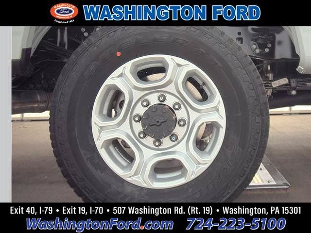 Used 2026 Ford F250 XLT w/ XLT Premium Package AWD/4WD image 7