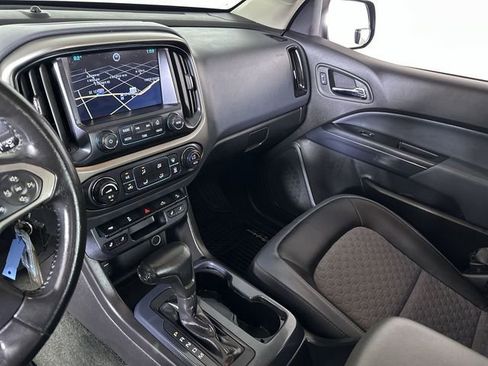Used 2015 Chevrolet Colorado Z71 AWD/4WD image 36