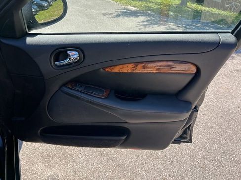 Used 2007 Jaguar S-TYPE 3.0 image 30