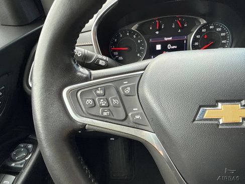 Used 2022 Chevrolet Equinox Premier AWD/4WD image 34