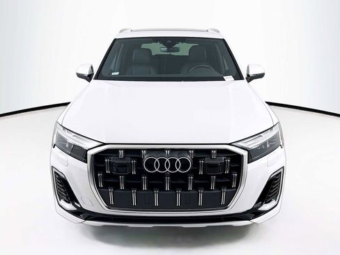 Used 2025 Audi Q7 3.0T Premium Plus w/ Premium Plus Package image 6
