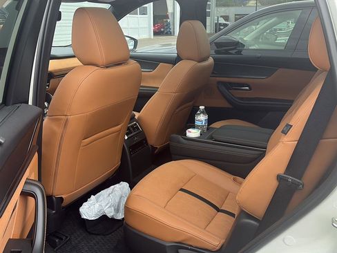 Used 2025 MAZDA CX-90 3.3 Turbo S w/ Premium Plus AWD/4WD image 12